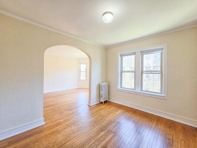 Photo - 1430 W Farwell Ave Unit 3