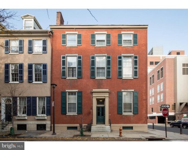 Building Photo - 901 Clinton St Unit 8