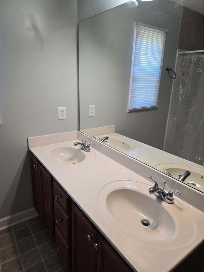 Photo - 3 Bedroom 2 Bath South Florence