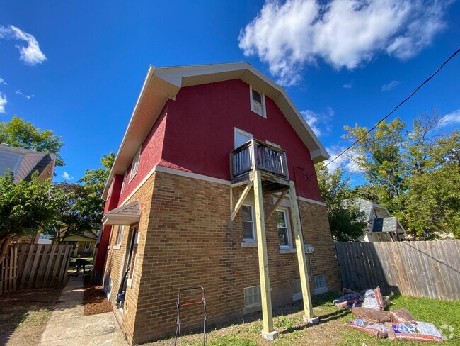 Building Photo - 5364-5366-5366 N 38th St Unit 5364 (Lower) Rental