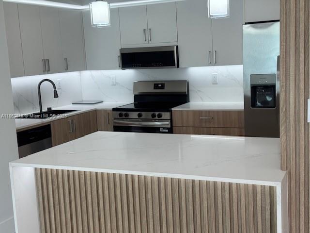 Building Photo - 18151 NE 31st Ct Unit 904 Rental