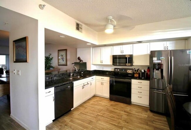 Photo - 6425 Shoreline Dr Unit 10503