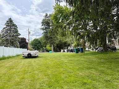 Photo - 11 Lasallette Rd