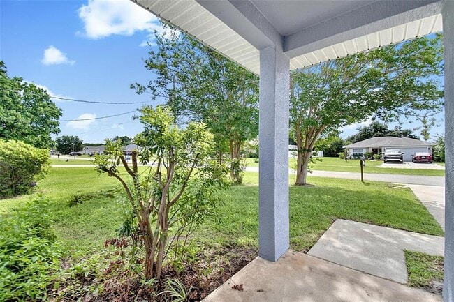 Photo - 9 Lytton Ln