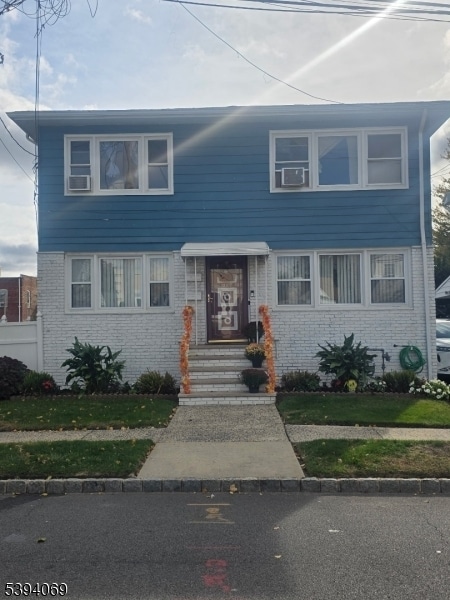 Building Photo - 369 Watsessing Ave