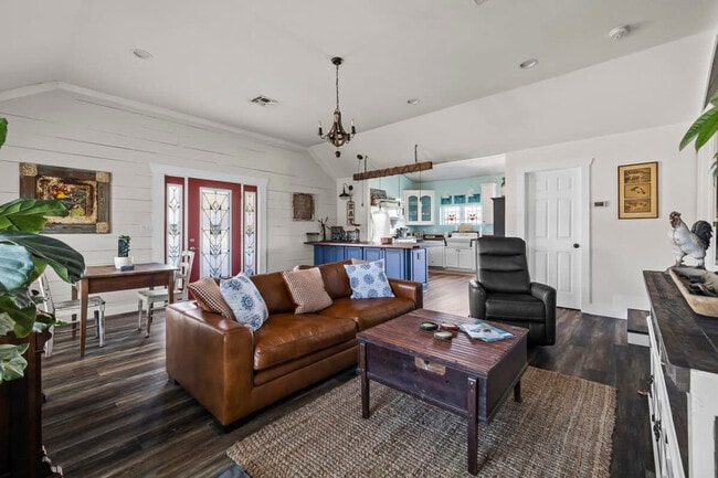 Photo - 9 Maytum Pass Unidad ID1054130P