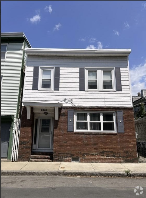 Building Photo - 161 Otis St Unit 2 Rental
