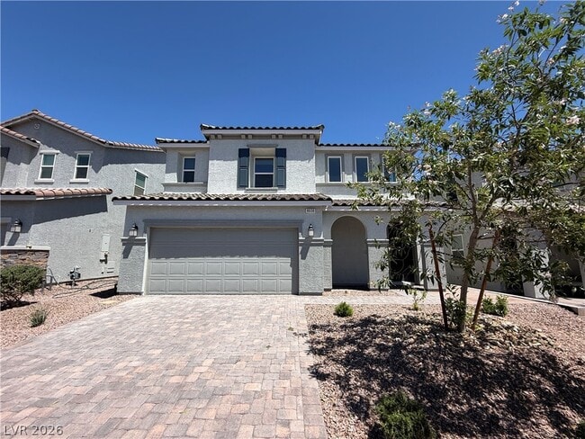 Photo - 8030 Minavalle Ave