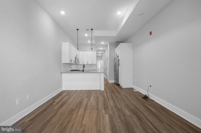 Photo - 910 N 17th St Unit 2