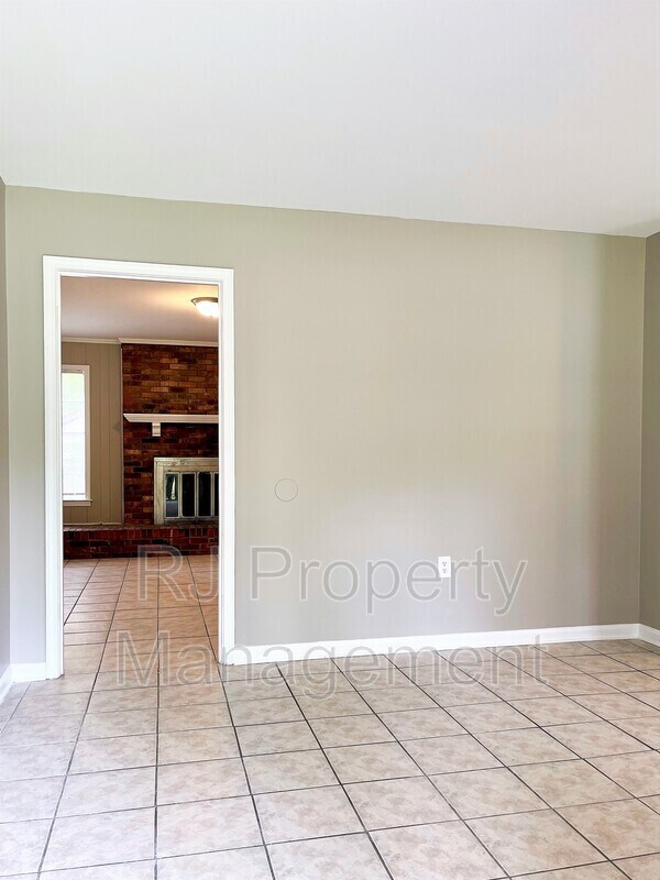 Photo - 3656 Gloucester Cove