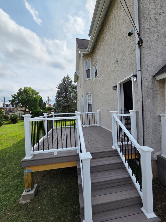 10 x 12 foot deck - 146 E 2nd St Unit 2nd Flr