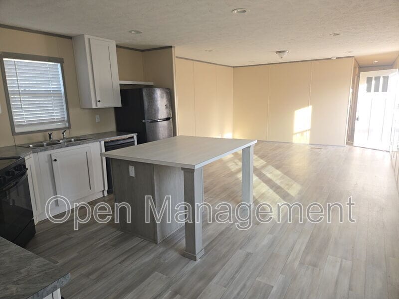 Photo - 4511 Dirt Rd