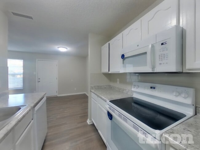 Photo - 1256 Odell Ln