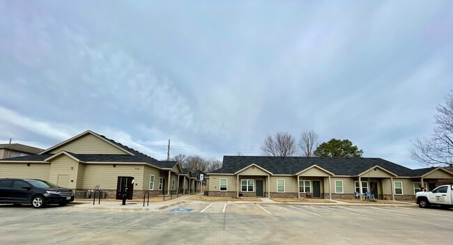 Leverett Flats Exterior - Jordan Living Apartments