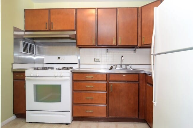 Photo - 400 E Randolph St Unit 2022
