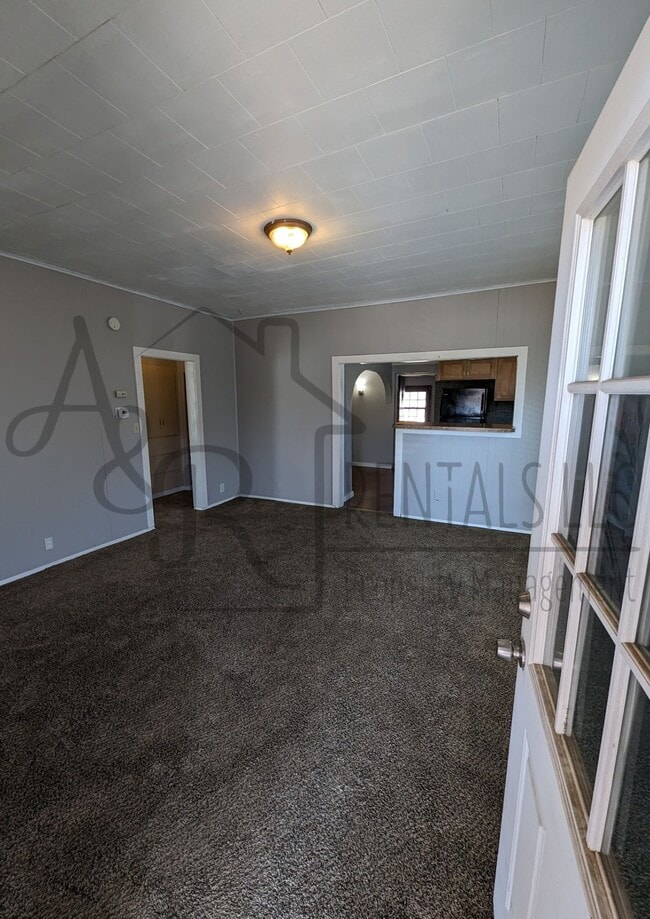 Photo - 608 W Forest St