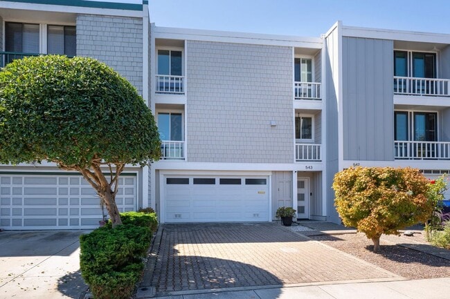 Building Photo - 543 Starboard Dr Rental