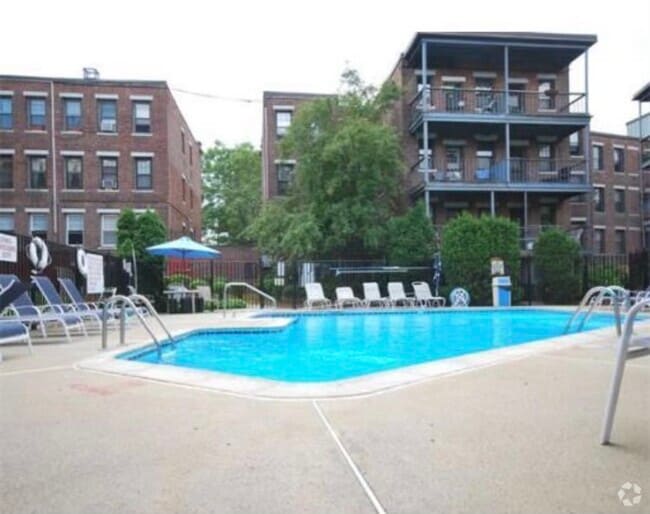 Building Photo - 100 Lanark Rd Unit 1 Rental