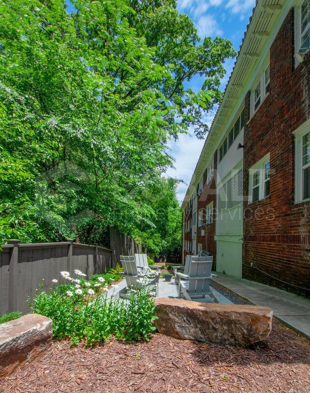 Photo - 741 Ponce De Leon Ct NE