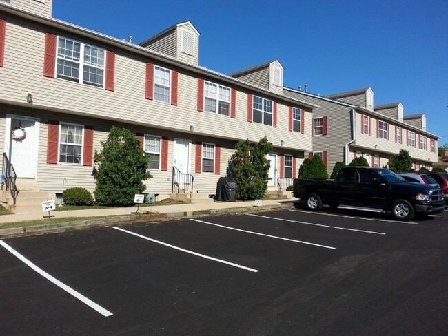 Photo - Eagle Square