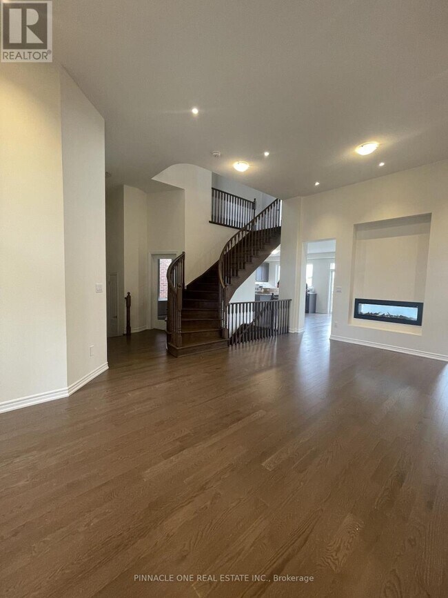 Photo - 913 Rexton Dr