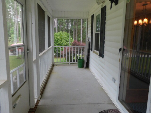 Photo - 1505A Englewood Rd