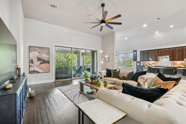 Photo - 124 S Sage Hollow