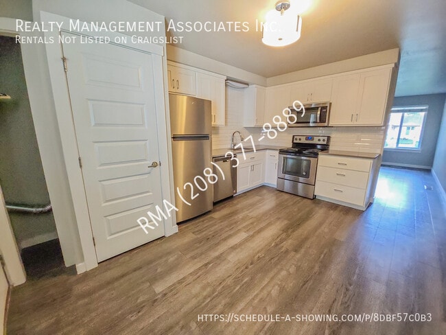 Photo - 4106 Tredwell Pl