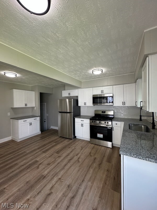 Photo - 20605 Hansen Rd