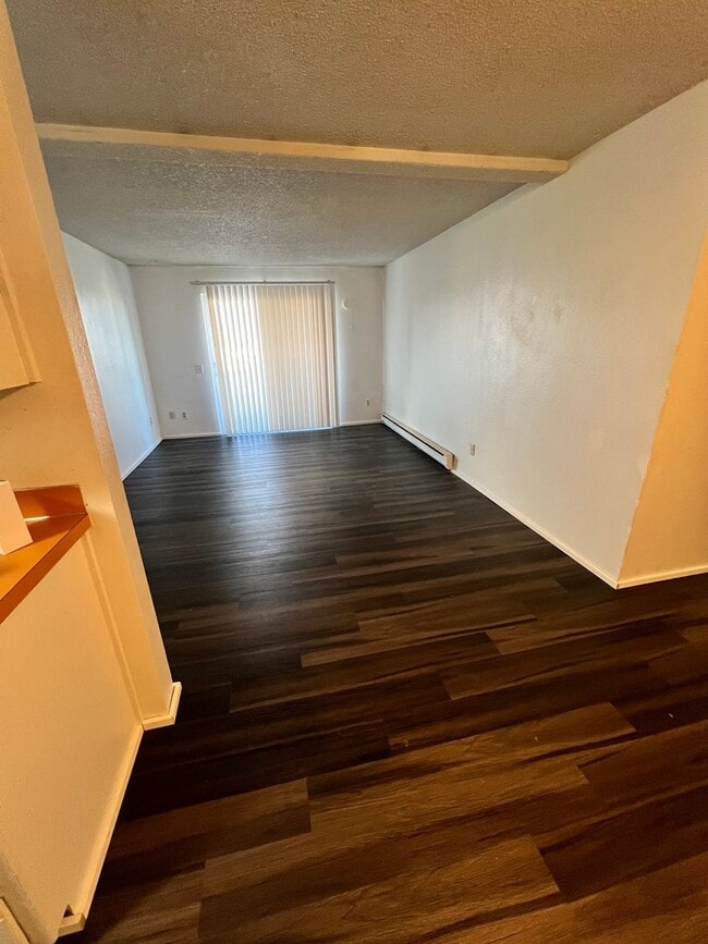 Photo - Stylish and Convenient 2 Bed, 1 Bath Apartment in Downtown Port Angeles Unidad 31