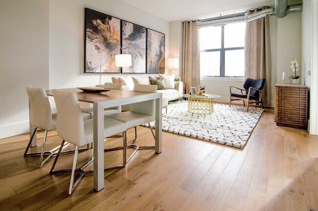 Photo - 298 Coles St Unit 9E - 2/Bdrm