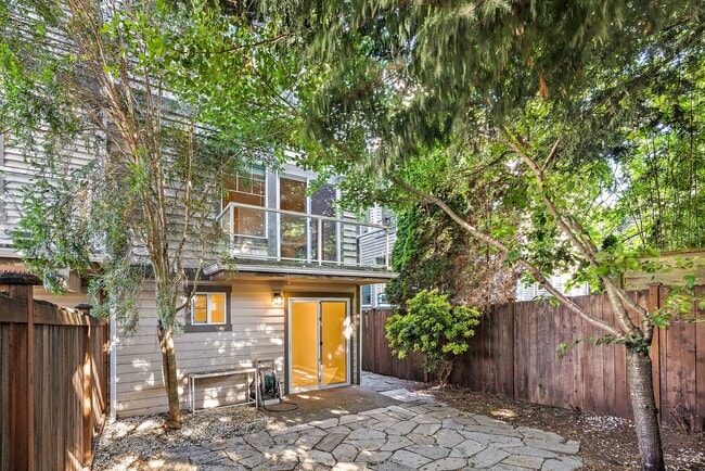 Photo - 11710 Greenwood Ave N