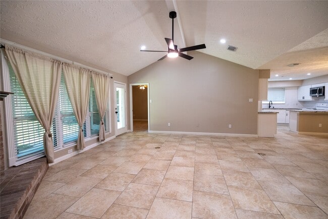 Photo - 10323 Lone Brook Dr