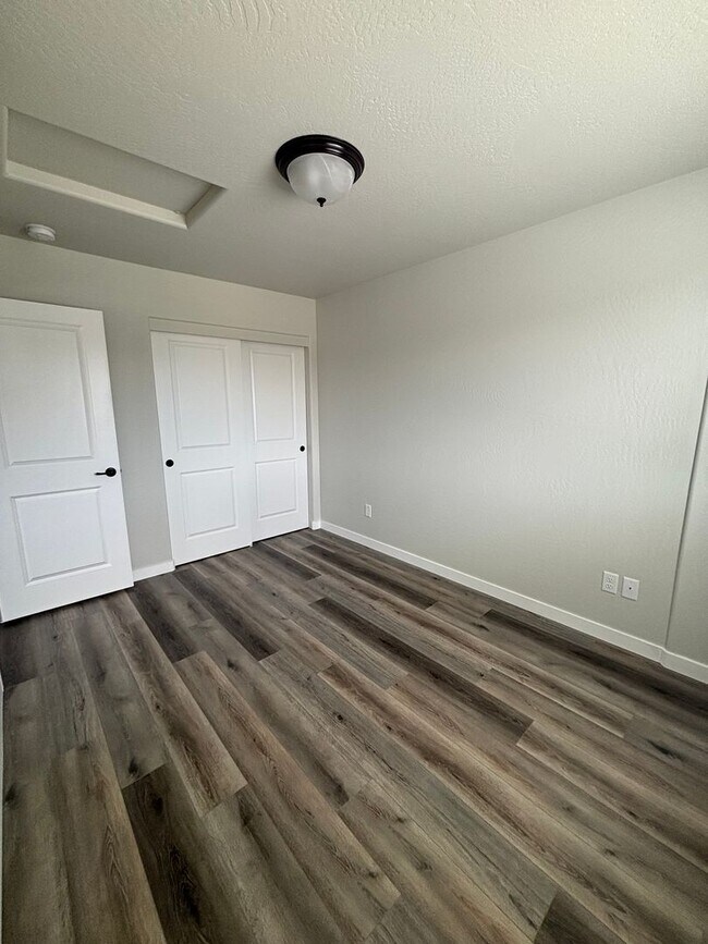 Photo - 6920-1t - 4734-4736 Gebhard Unidad 4736