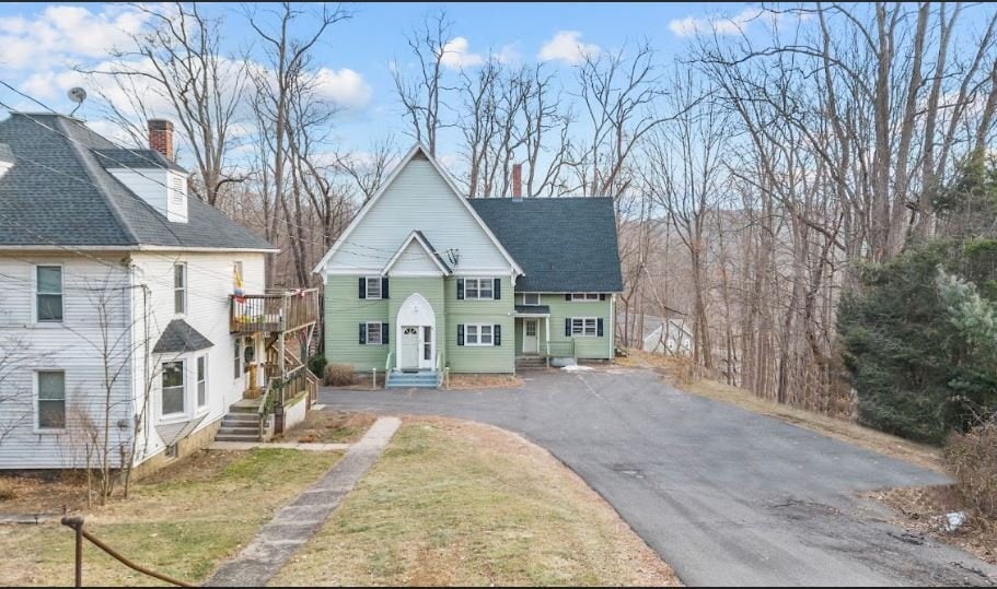 Photo - 81-83-83 Torrington Ave Unit 5