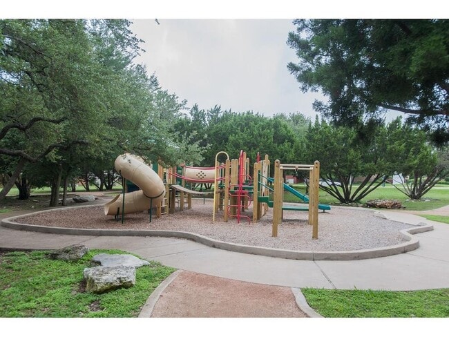 Photo - 4333 Angelico Ln