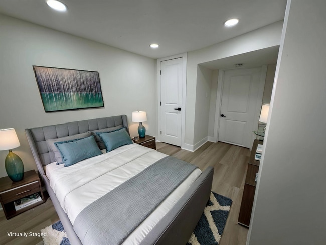 Photo - 102 S Huron Dr Apartment