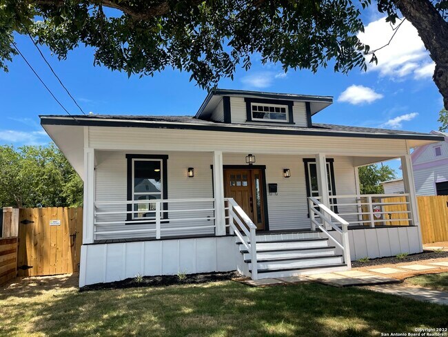 Photo - 243 Porter St