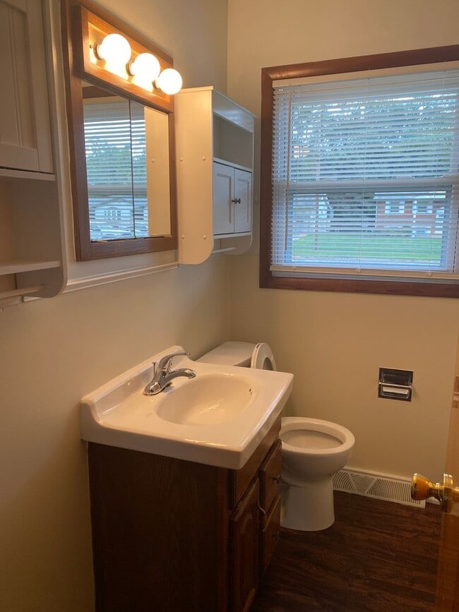 Photo - 343 Beverly Hills Dr