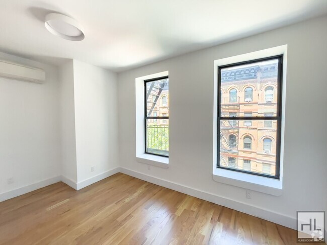 Building Photo - East 93 Street / Spacious 1-Bedroom 1-Bath... Unit 4B Rental