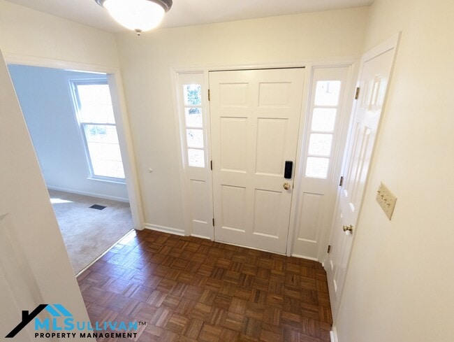 Photo - 5313 Falkirk Dr