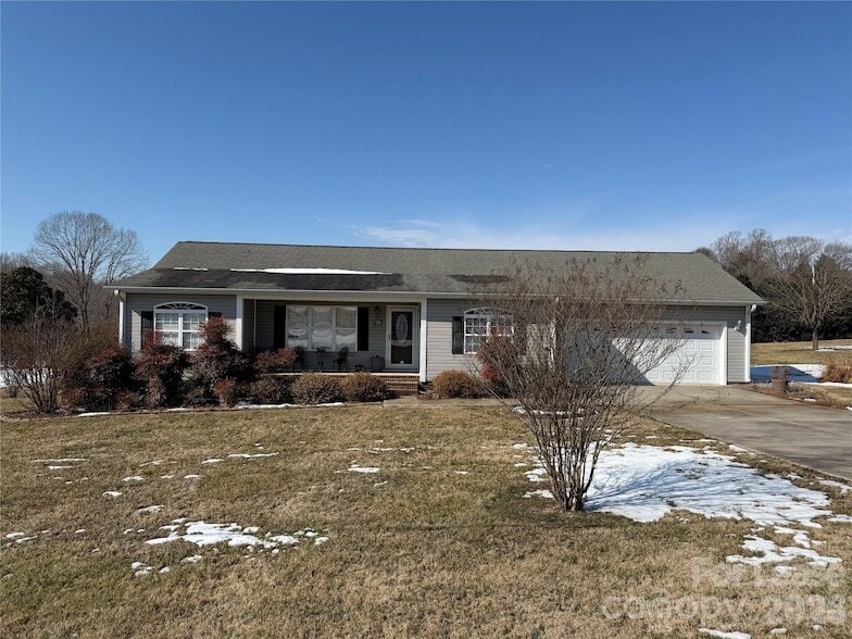 Photo - 607 Jane Sowers Rd