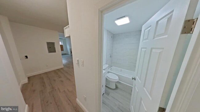 Photo - 2438 N 20th St