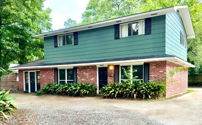 Cozy 4 Bed, 2.5 Bath Home in Desirable Hig... - Cozy 4 Bed, 2.5 Bath Home in Desirable Hig...
