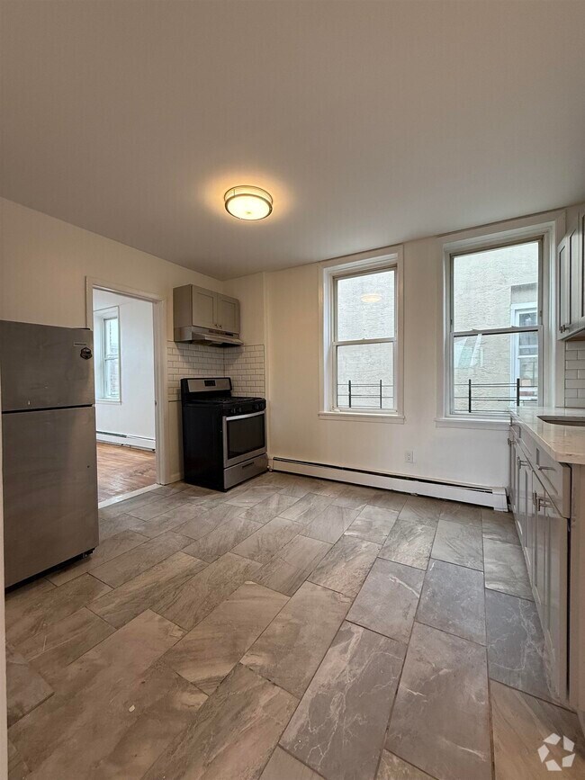 Building Photo - 972 Broadway Unit 3R Rental