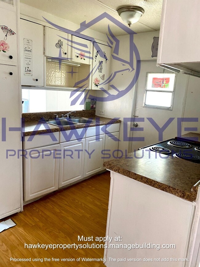 114 Walnut Ln