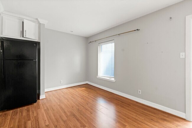 Photo - 2824 Briarhurst Dr Unidad 14