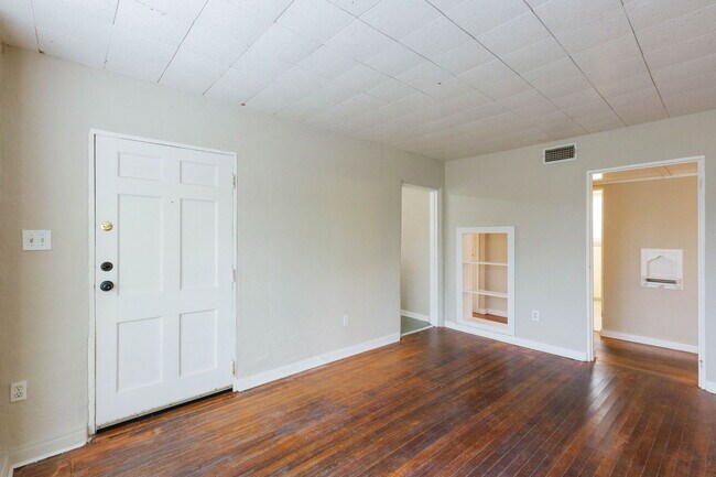 Photo - 3809 Maplewood Ave Unidad A
