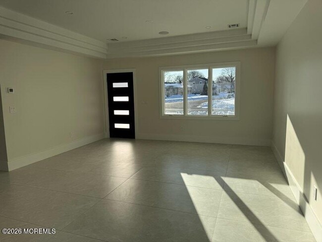 Photo - 7 Whalepond Rd