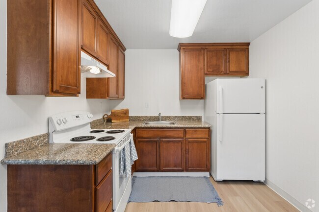 2BR, 1BA - 870SF - Kitchen - Connell Apartments
